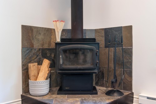 302-3050 Hillcrest Drive, Whistler, BC 