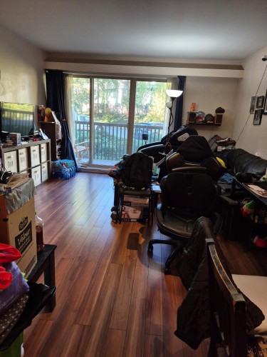 208-9847 Manchester Drive, Burnaby, BC 