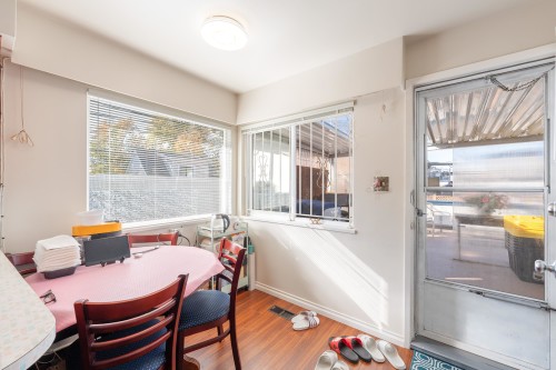 1465 49Th Avenue E, Vancouver, BC 