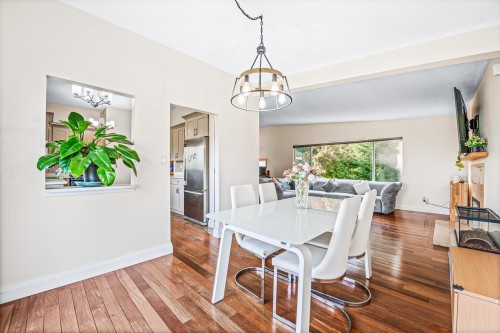 520 Ballantree Place, West Vancouver, BC 