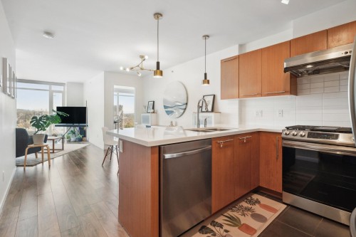 2905-2133 Douglas Road, Burnaby, BC 