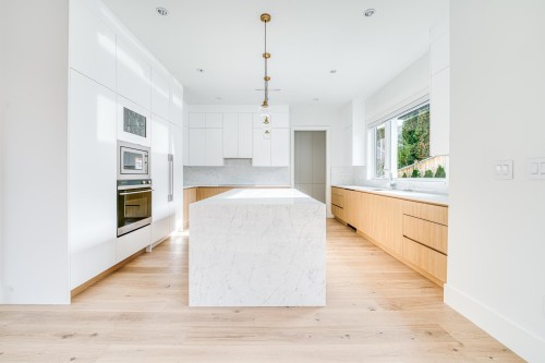 4018 Nithsdale Street, Burnaby, BC 