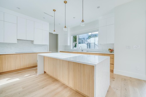 4018 Nithsdale Street, Burnaby, BC 