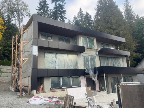 3295 Westmount Road, West Vancouver, BC 