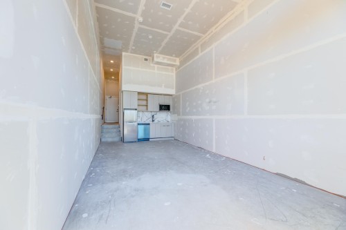 104/204-422 3Rd Street E, North Vancouver, BC 