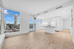 1602-720 Farrow Street  Coquitlam, BC V3J 0P3