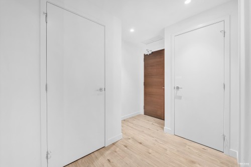 1602-720 Farrow Street, Coquitlam, BC 