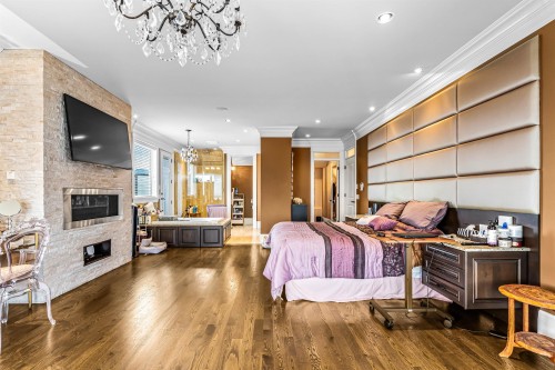 5290 Pandora Street, Burnaby, BC 