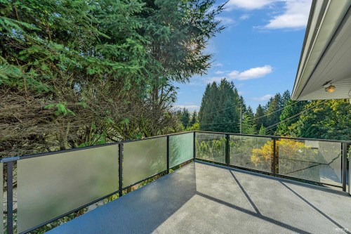 1910 27Th Street, West Vancouver, BC 