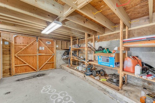 1910 27Th Street, West Vancouver, BC 