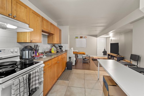 3423 Edinburgh Street, Port Coquitlam, BC 