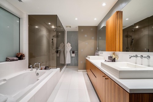 2202-1139 Cordova Street W, Vancouver, BC 