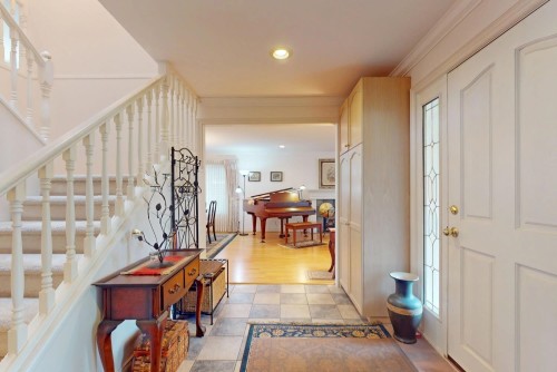 1926 62Nd Avenue W, Vancouver, BC 