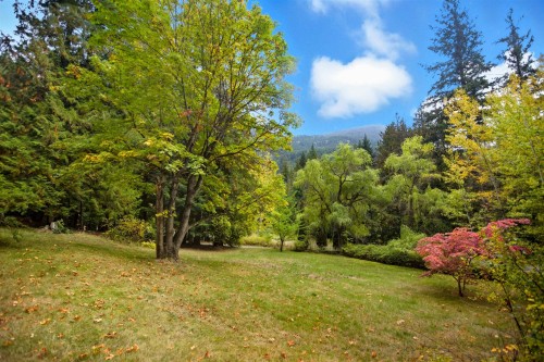 9257 Pemberton Portage Road, Pemberton, BC 