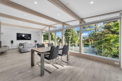 4138 Burkehill Road, West Vancouver, BC 