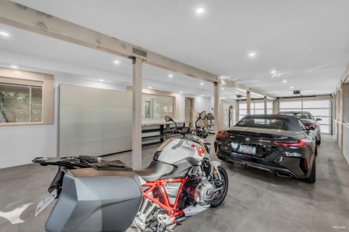 4138 Burkehill Road, West Vancouver, BC 