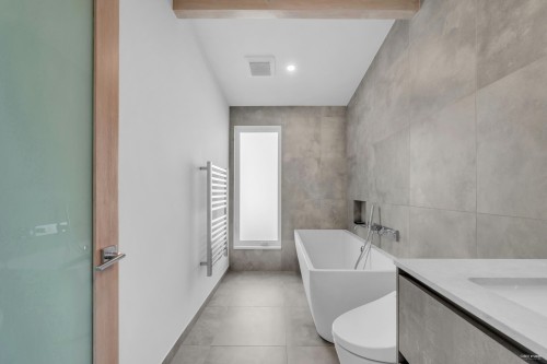 4138 Burkehill Road, West Vancouver, BC 