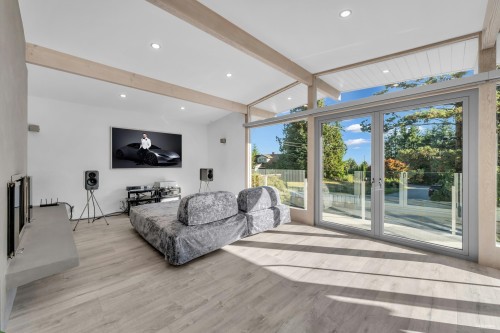 4138 Burkehill Road, West Vancouver, BC 
