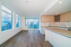 3506-6468 Willingdon Avenue  Burnaby, BC V5H 0L3