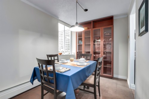 303-2004 Fullerton Avenue, North Vancouver, BC 