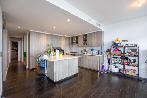 3602-4720 Lougheed Highway, Burnaby, BC 