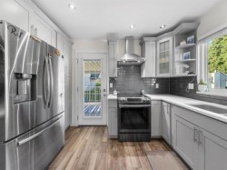 20709 120b Avenue  Maple Ridge, BC V2X 9T5