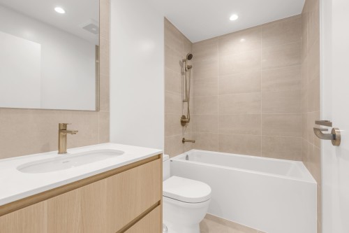 605-6811 Pearson Way, Richmond, BC 