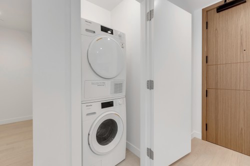 605-6811 Pearson Way, Richmond, BC 