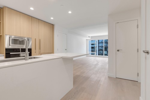 605-6811 Pearson Way, Richmond, BC 