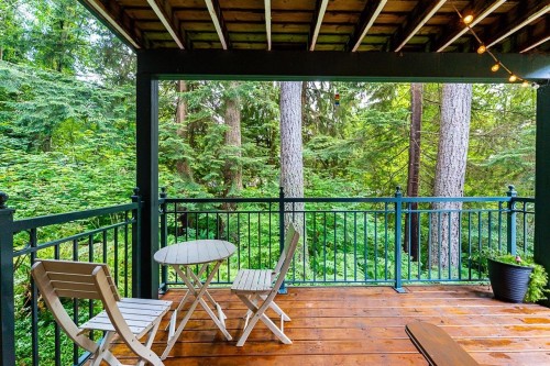 1174 Strathaven Drive, North Vancouver, BC 