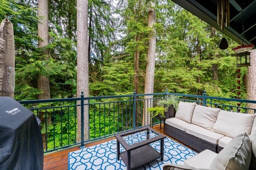 1174 Strathaven Drive, North Vancouver, BC 