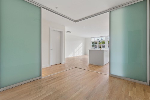 306-4355 10Th Avenue W, Vancouver, BC 