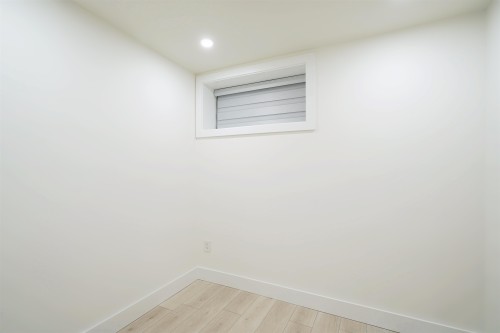 2078 Springer Avenue, Burnaby, BC 