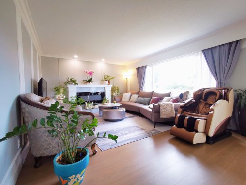 7460 Thormanby Crescent  Richmond, BC V7C 4G3