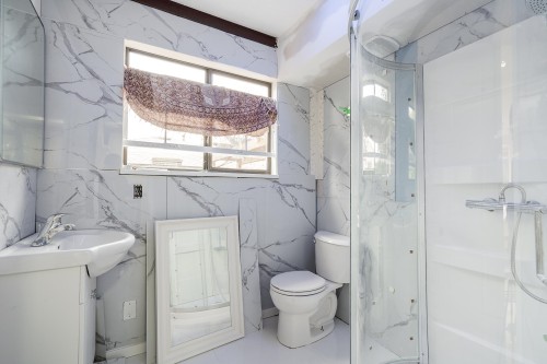 2940 Dresden Way, North Vancouver, BC 