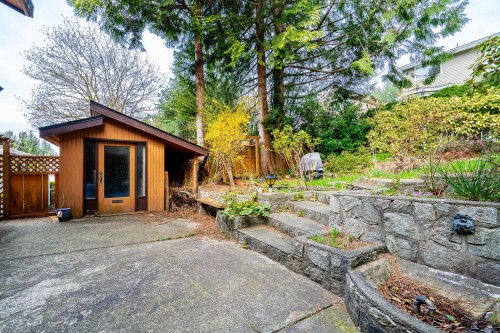 2940 Dresden Way, North Vancouver, BC 