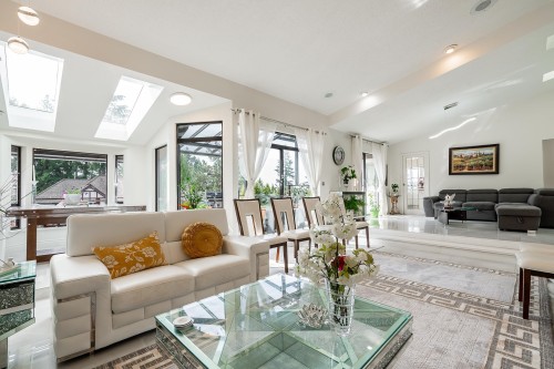 2940 Dresden Way, North Vancouver, BC 