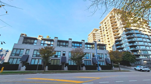 1-7911 Ackroyd Road  Richmond, BC V6X 4L6