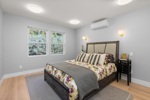 2440 Sunshine Coast Highway, Roberts Creek, BC 