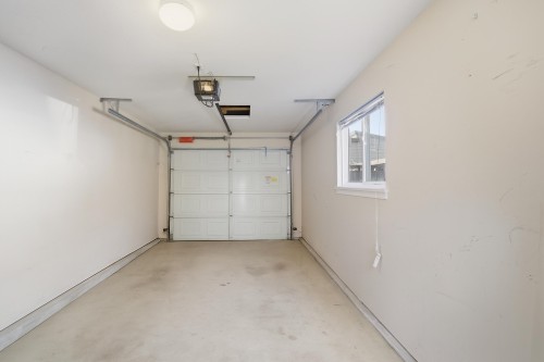 2411 George Street, North Vancouver, BC 