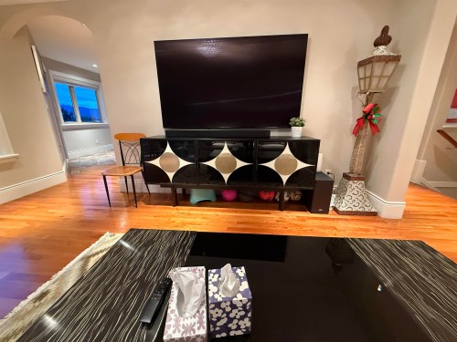 1822 Sasamat Street, Vancouver, BC 