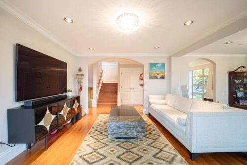 1822 Sasamat Street, Vancouver, BC 