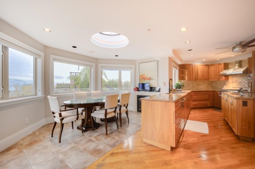 1822 Sasamat Street, Vancouver, BC 