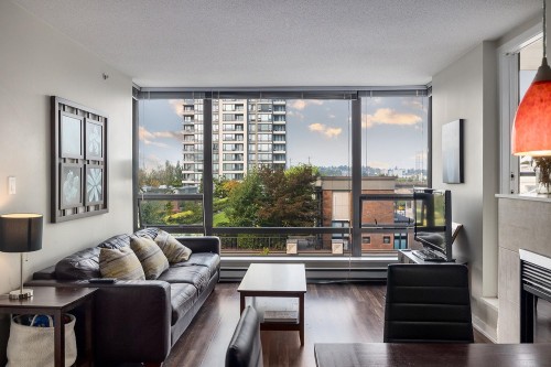 506-4182 Dawson Street  Burnaby, BC V5C 0A2