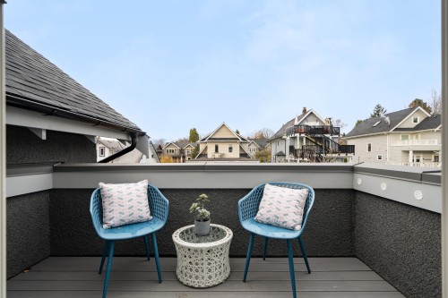 2523 8Th Avenue W, Vancouver, BC 