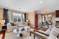 1254 11th Avenue E Vancouver, BC V5T 2G3