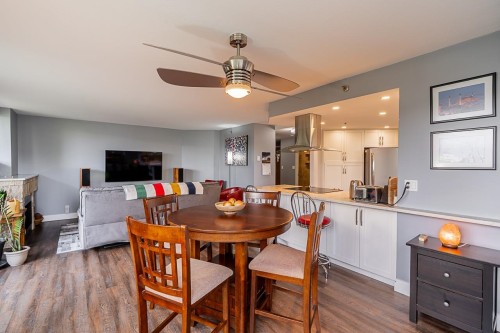 402-728 Farrow Street, Coquitlam, BC 