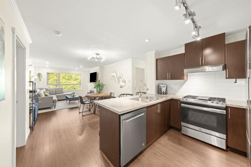 419-700 Klahanie Drive, Port Moody, BC 