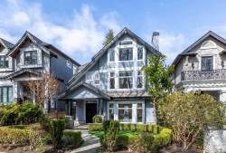 3727 22nd Avenue W Vancouver, BC V6S 1J5