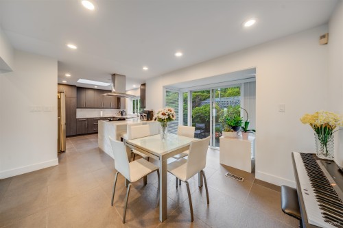 1135 Groveland Court, West Vancouver, BC 